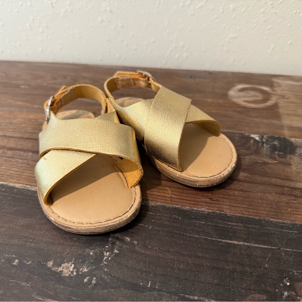 Cat & jack sandals